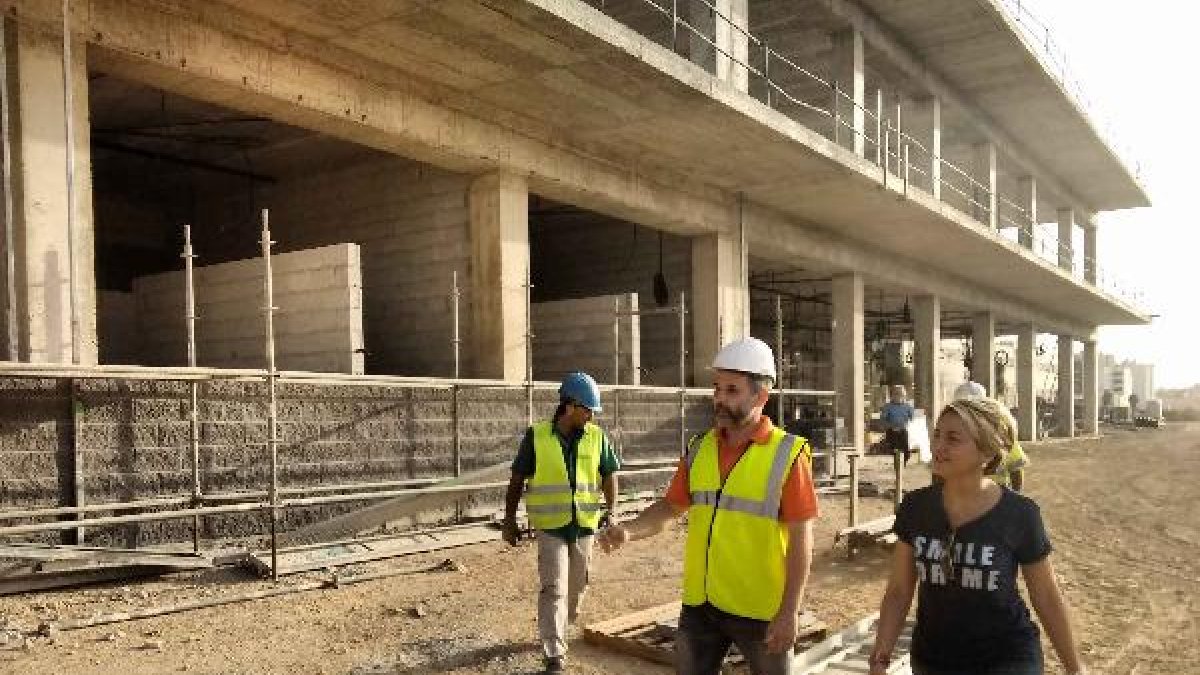 Cabrera visita las obras en Las Marinas
