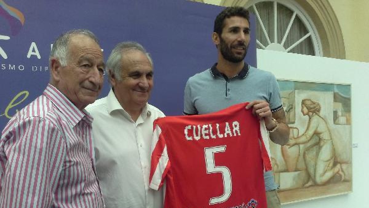 Amat, Alfonso García y Cuéllar.