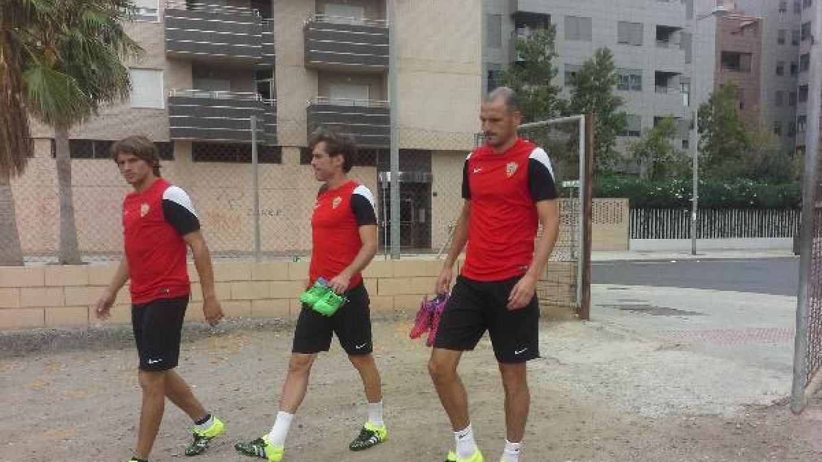 Duba con los capitanes.