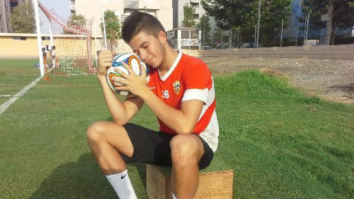 Jordi Mola está viviendo un sueño este verano.