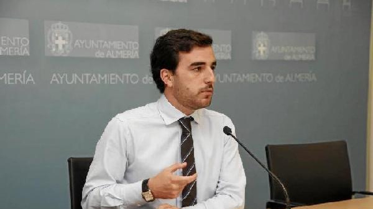 Carlos Sánchez, concejal de Salud, Consumo y Servicios Urbanos