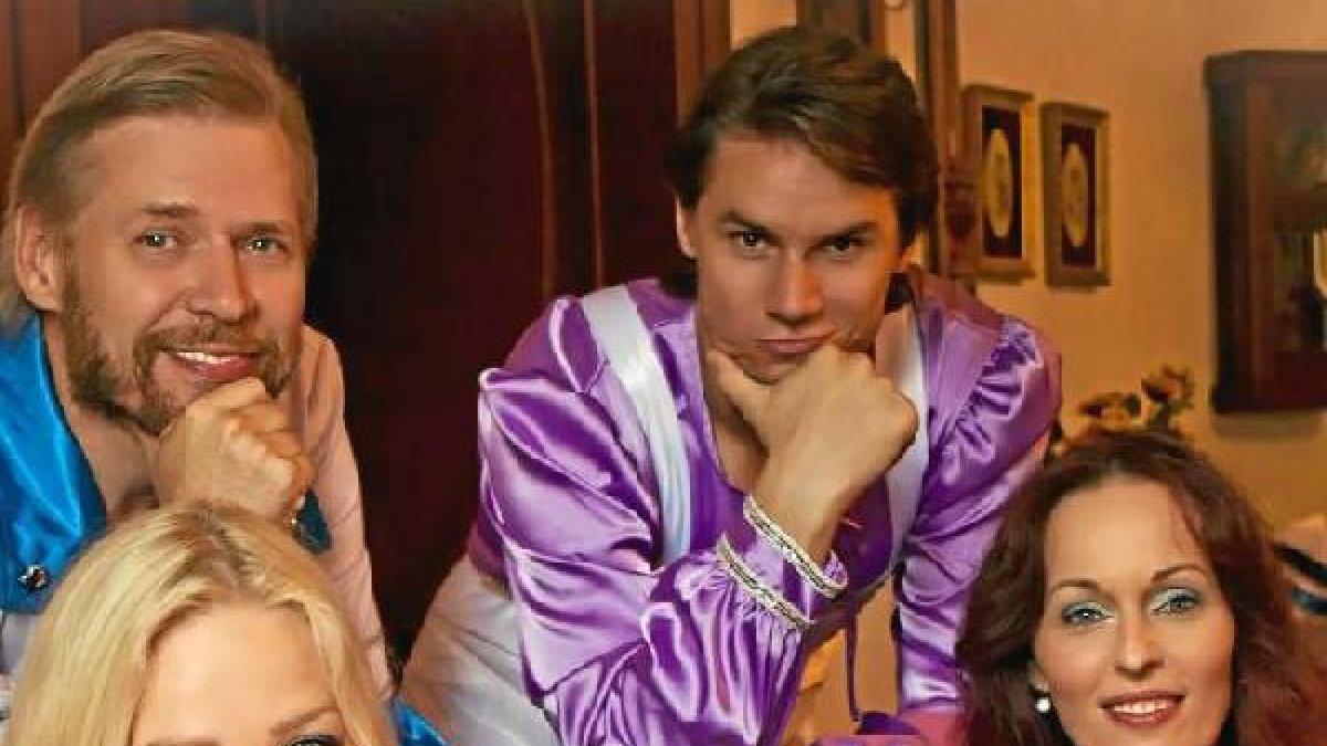 Cartel del espectáculo Dancing Queen