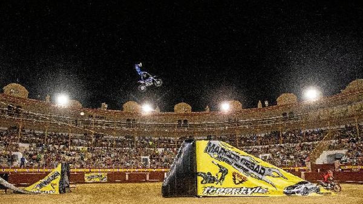 Puerta grande para Torronteras.