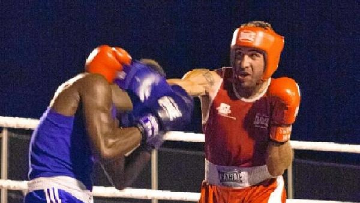 El boxeo de Almería no descansa.