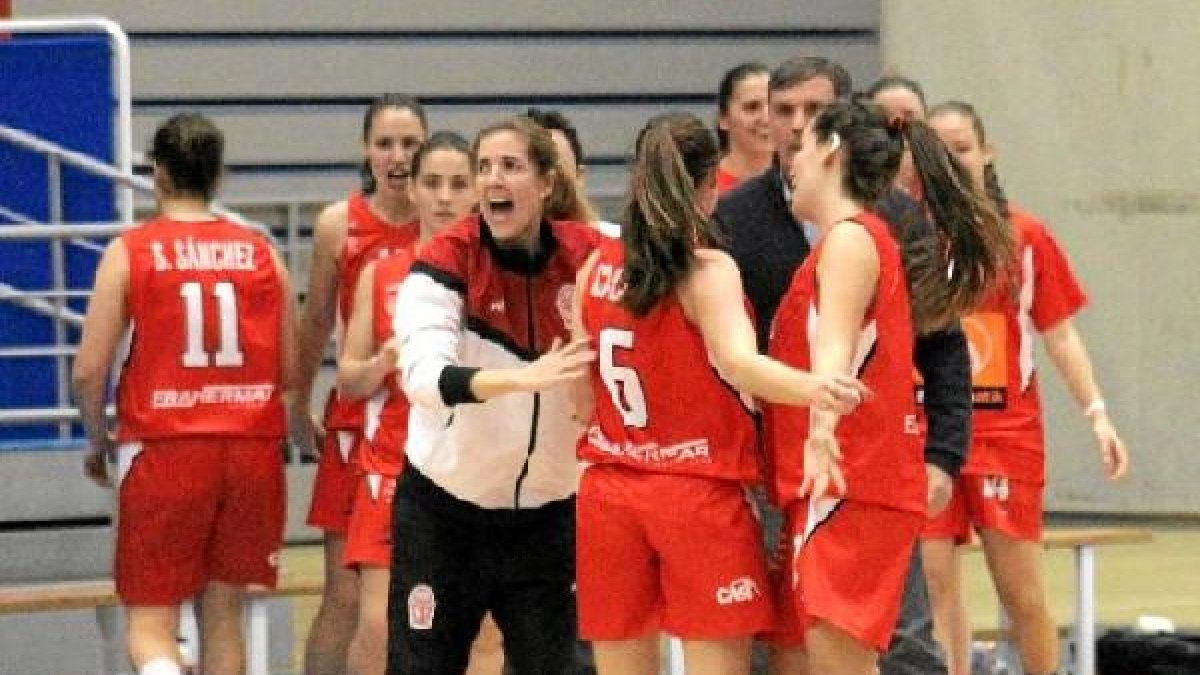 El C. B. Almería sigue aumentando su plantilla.