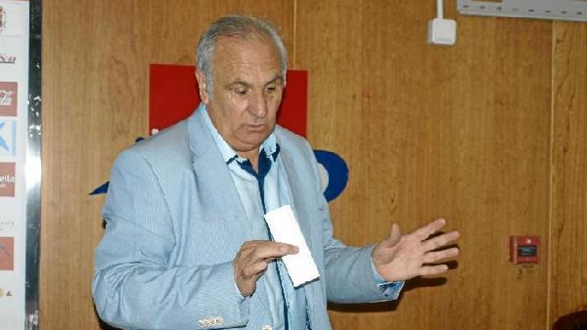 Alfonso García quiere verse arropado en su camino hacia Primera División.