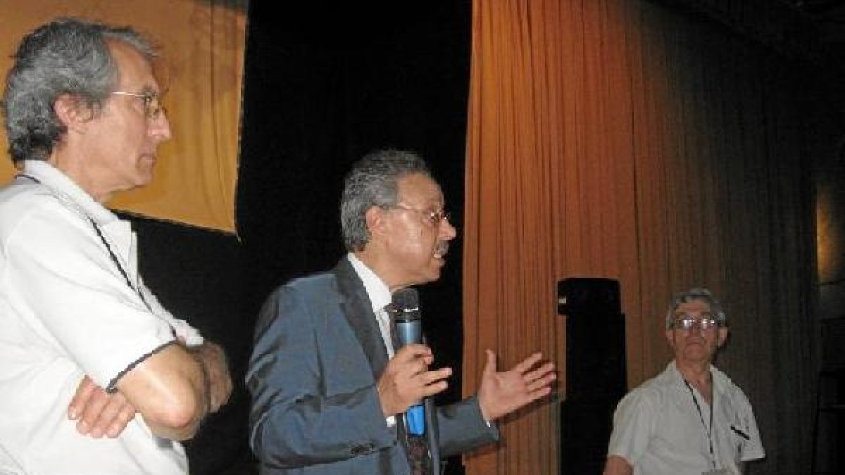 el cónsul Sellam Berrada y el director M. A. de la Cruz.