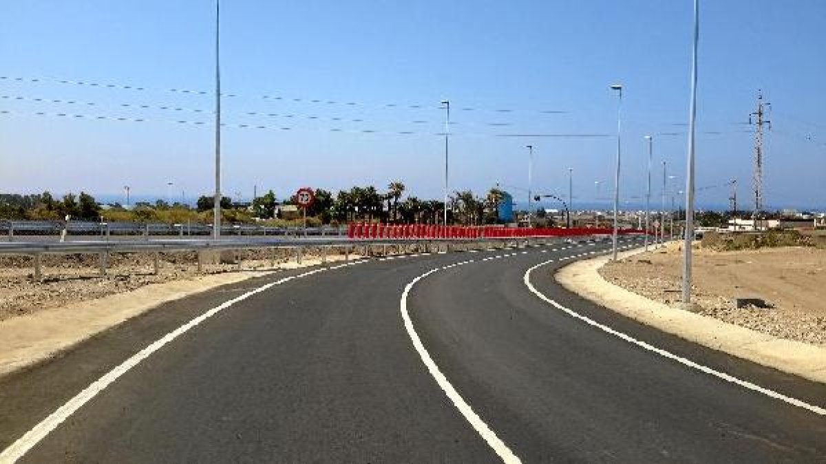 Nuevos accesos al barrio de Loma Cabrera