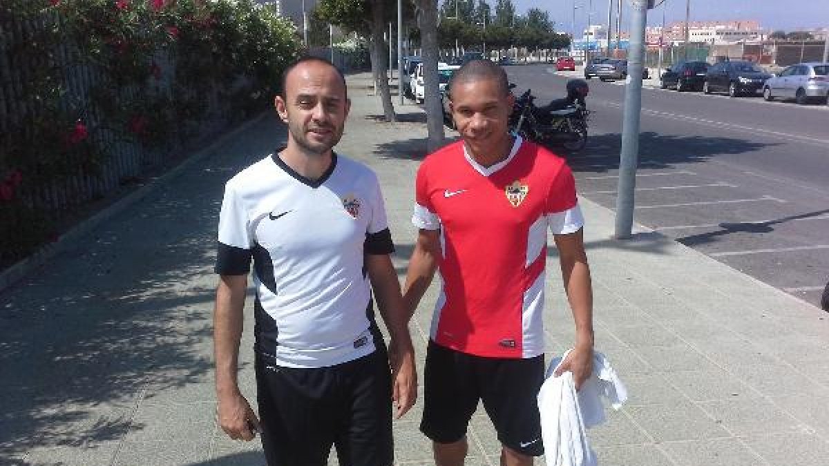 Enrique Portaz vuelve al Almería B.