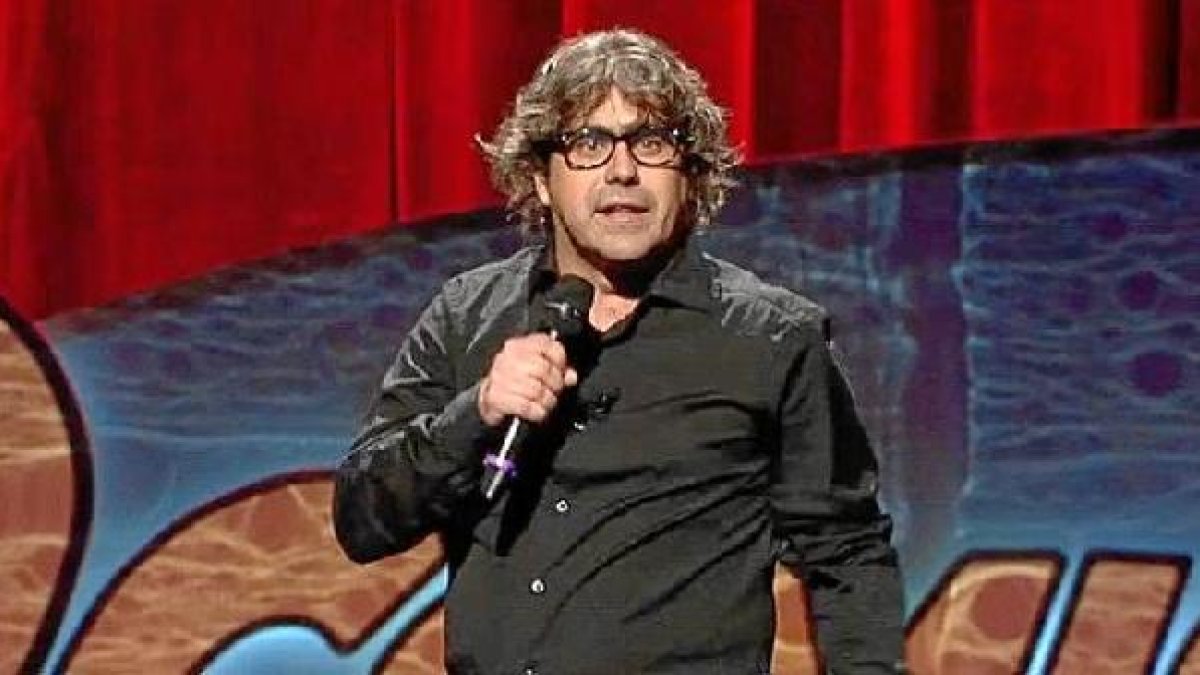 Pepe Céspedes amenizará la presentación de las camisetas del Almería.