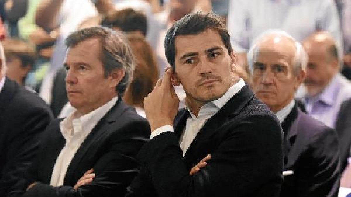 Casillas en el acto de despedida institucional.