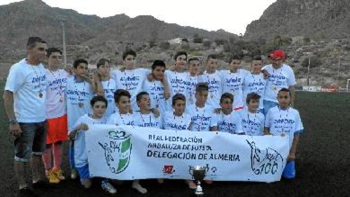 Infantiles de Aguadulce ganan la Copa.