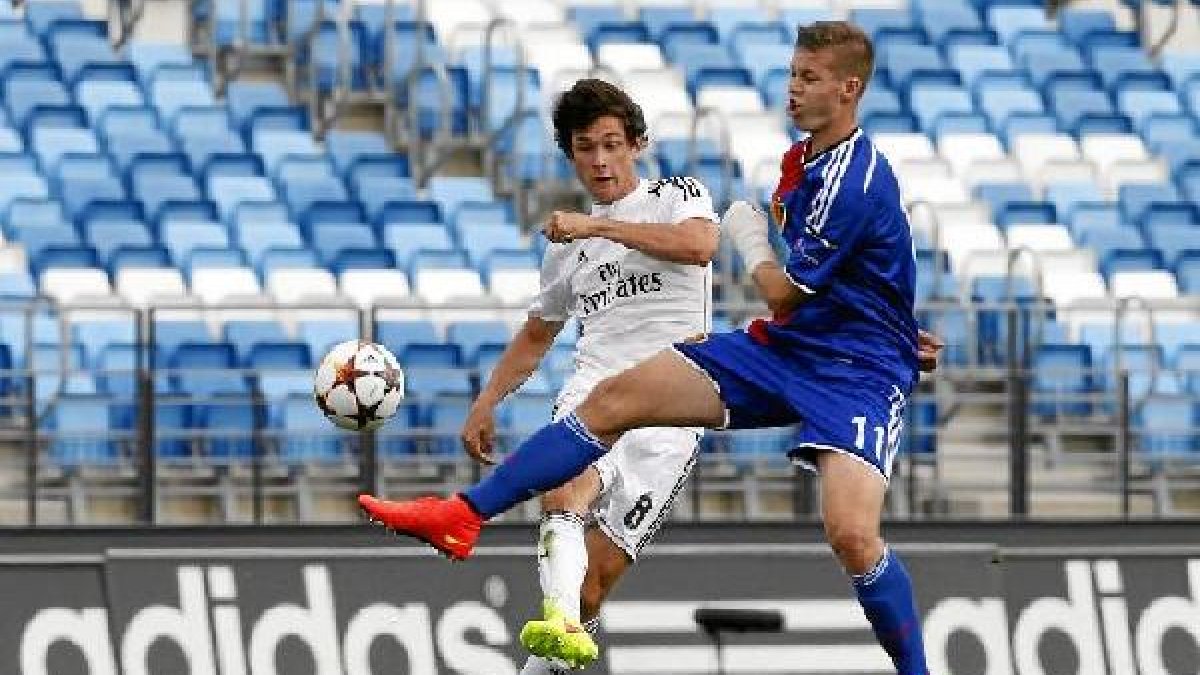 Borja con la camiseta del Castilla.