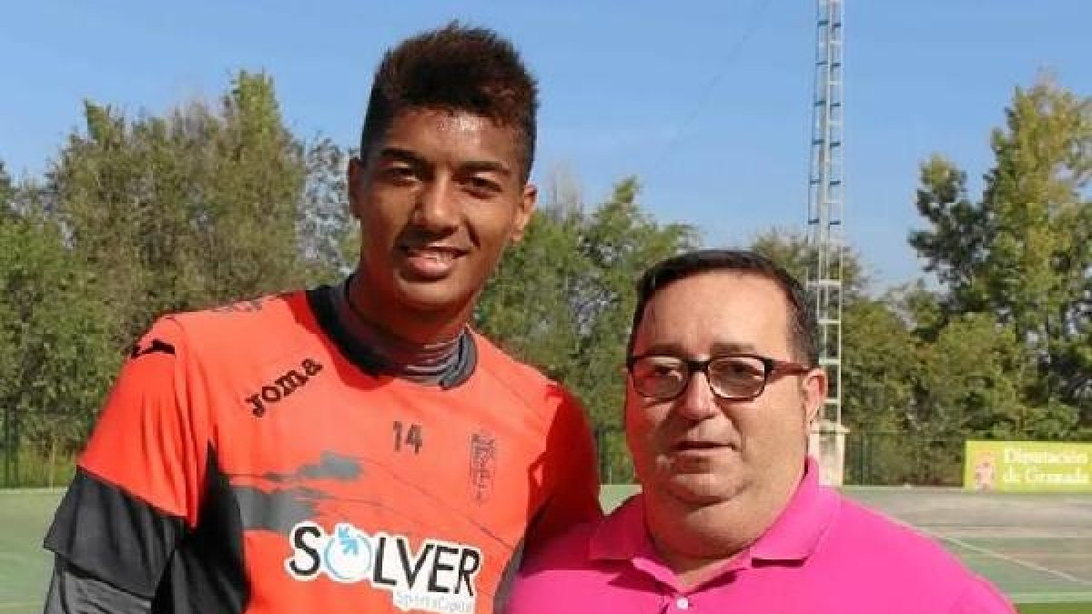 Eddy Silvestre con su amigo José Juan Rubí.