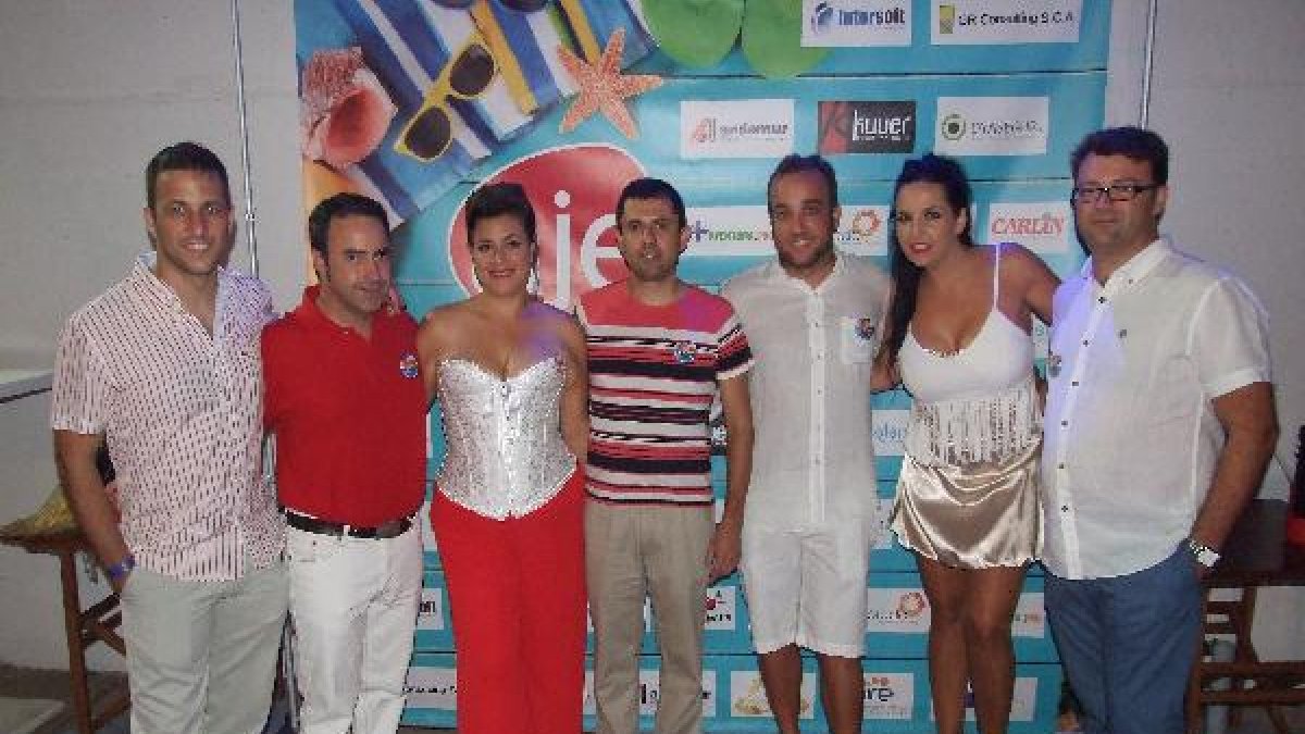 Junta directiva de la Asociación de Jóvenes Empresarios, AJE.