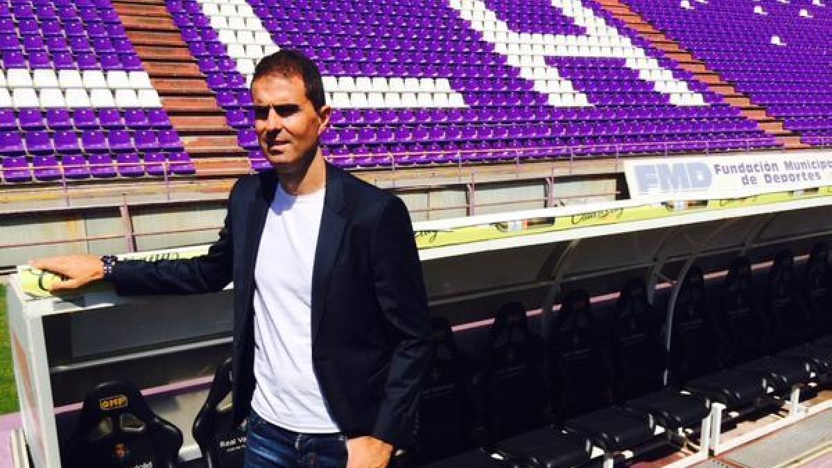 Garitano en el banquillo del José Zorilla.