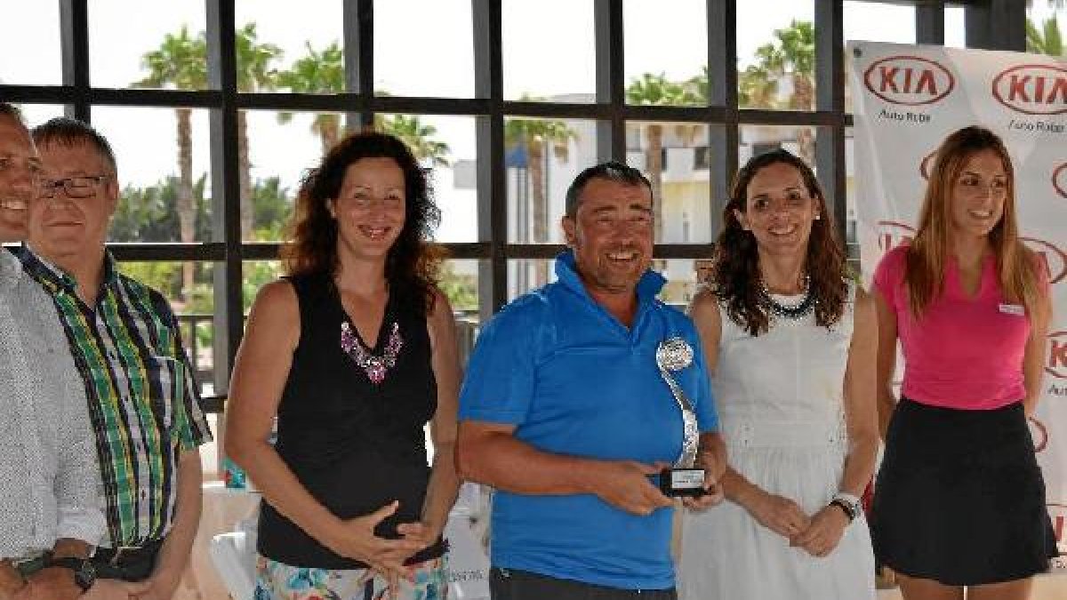 Clausura del Torneo con la concejala María Vázquez.
