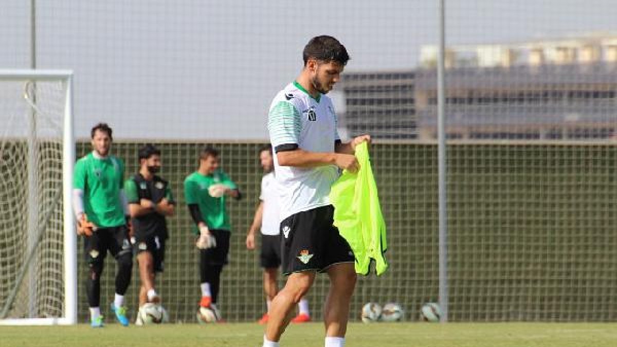 Dani Pacheco no tiene nada claro su futuro.