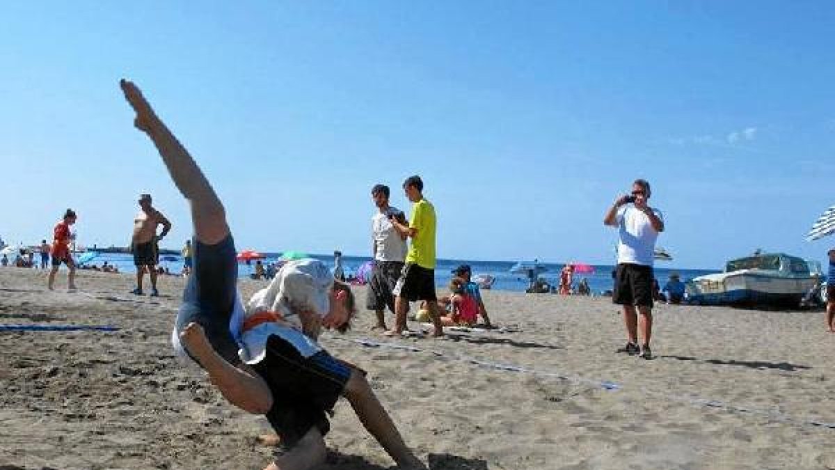 La playa ha sido testigo de una gran experiencia deportiva.