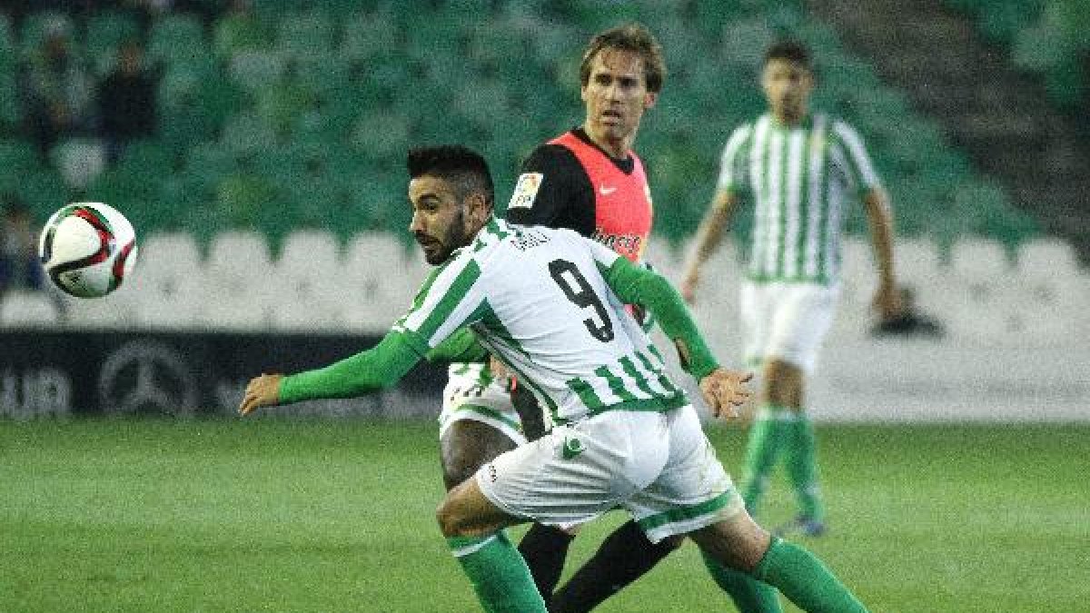 Chuli quiere jugar en el Almería de Sergi Barjuan.