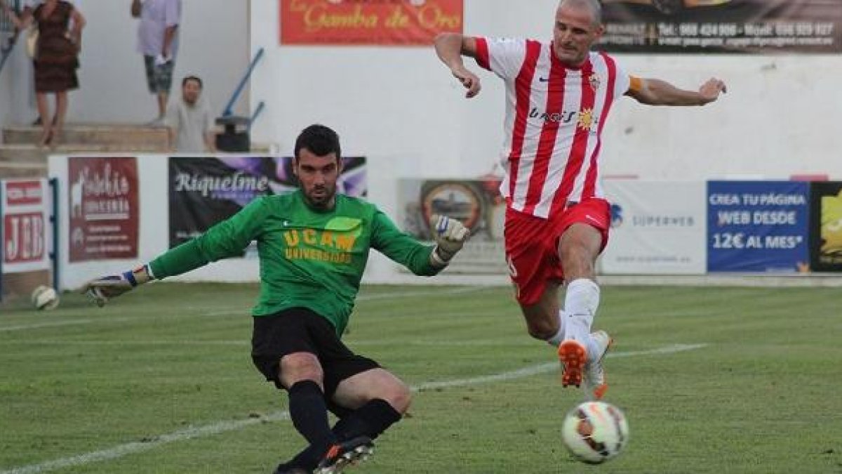 Fernando Soriano en el amistoso contra UCAM Murcia el pasado verano.