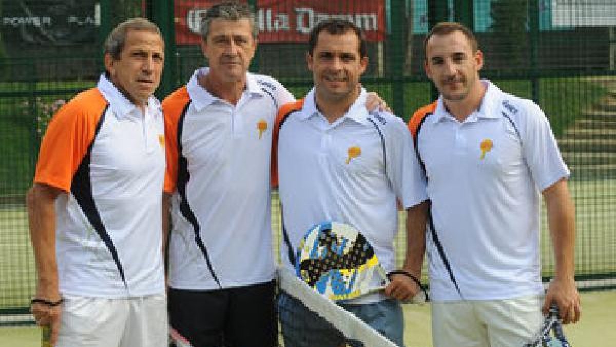 Víctor Muñoz, Pichi Alonso, Sergi Barjuan y Chapi Ferrer.