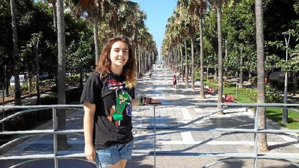 Ana Cazorla en el Mirador de la Rambla tras la entrevista ayer con este diario.