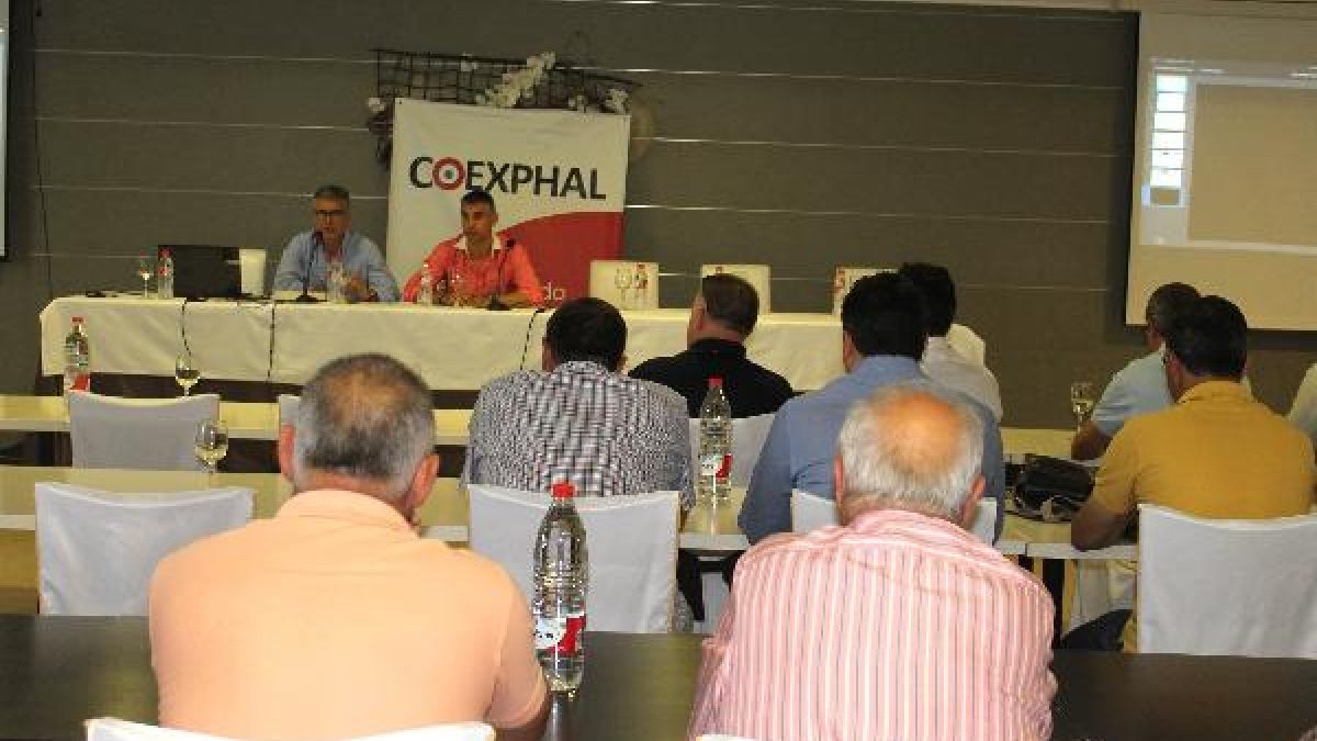 Celebración de la asamblea de COEXPHAL.