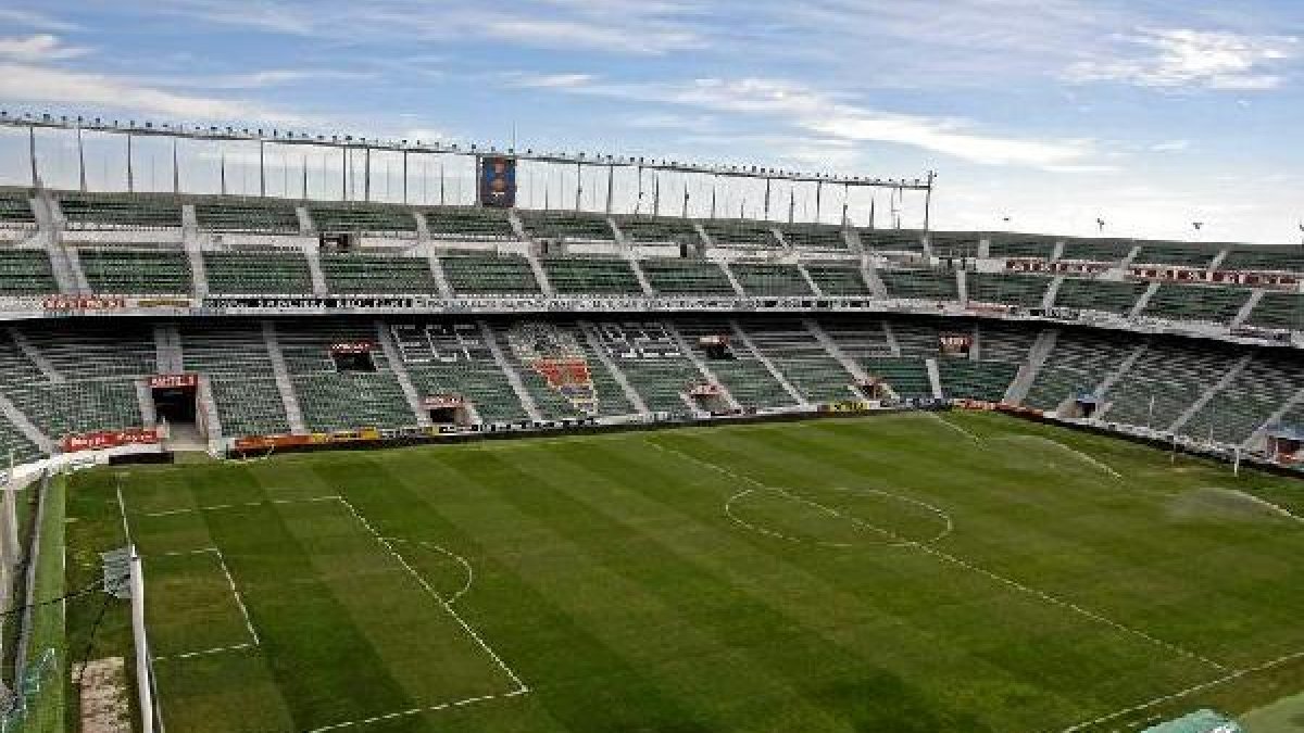 Uno de los campos más concurridos de Primera se queda sin fútbol de élite.