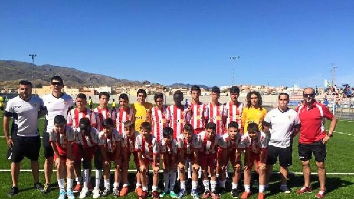 La cantera del Almería vuelve a brillar en Garrucha.