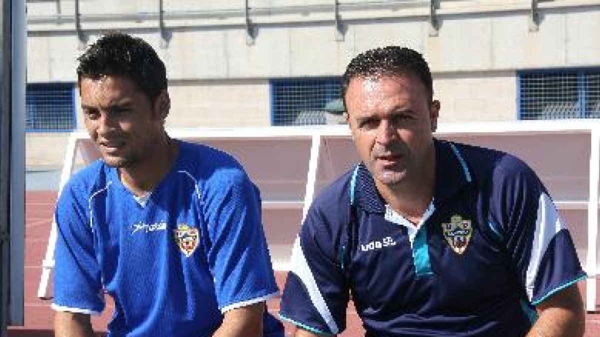 Salmerón ya tiene equipo; ahora falta que Francisco encuentre equipo.