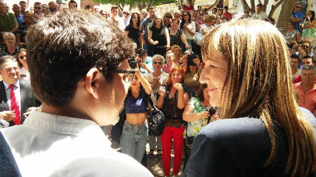 La primera alcaldesa que tiene Níjar con su socio de gobierno de IU