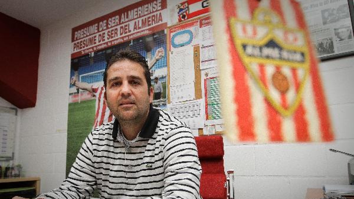 Alberto Benito, en el club del Almería.