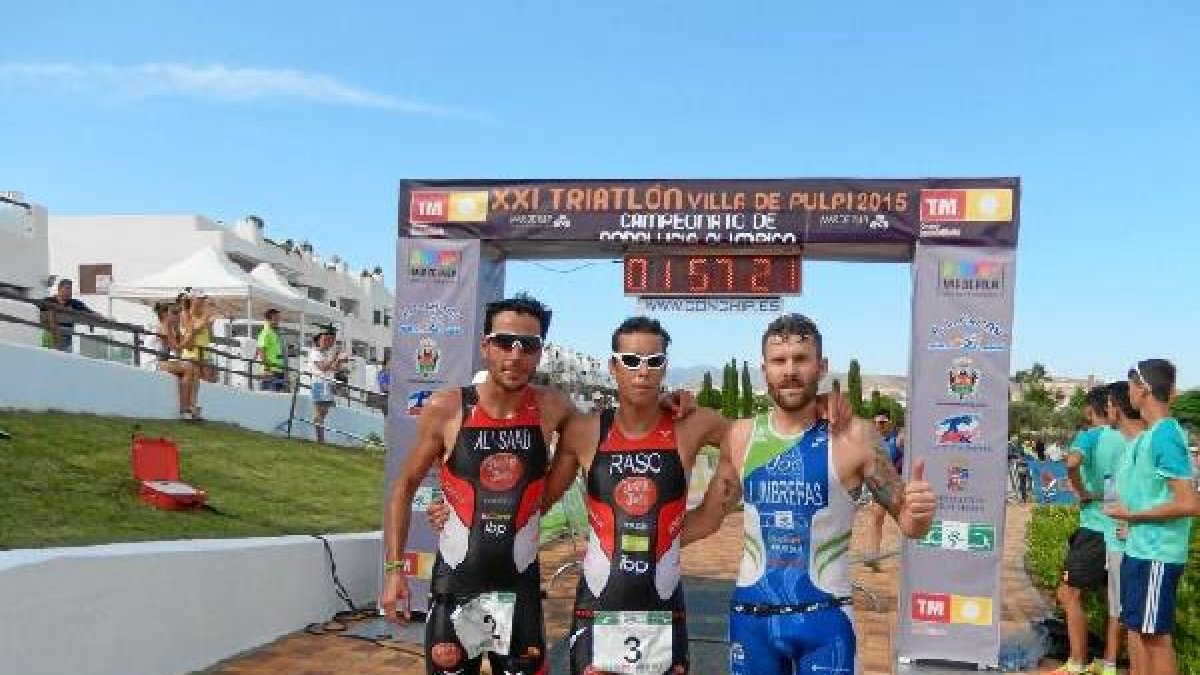 Los mejores posan tras la carrera.