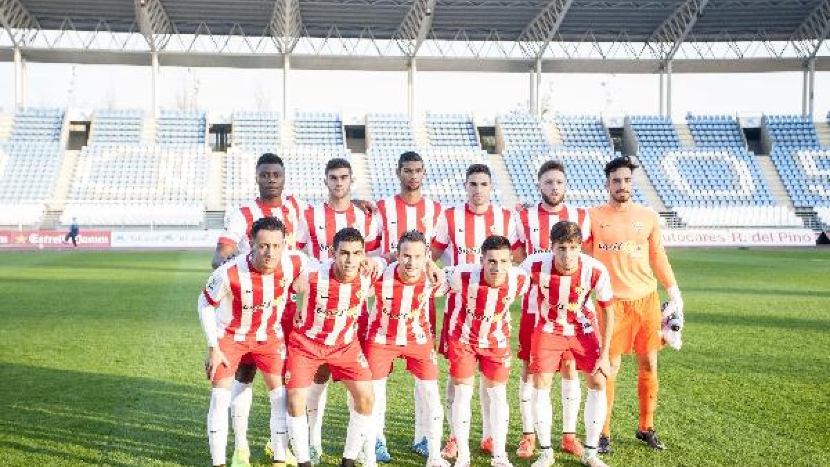 Un once del Almería B.