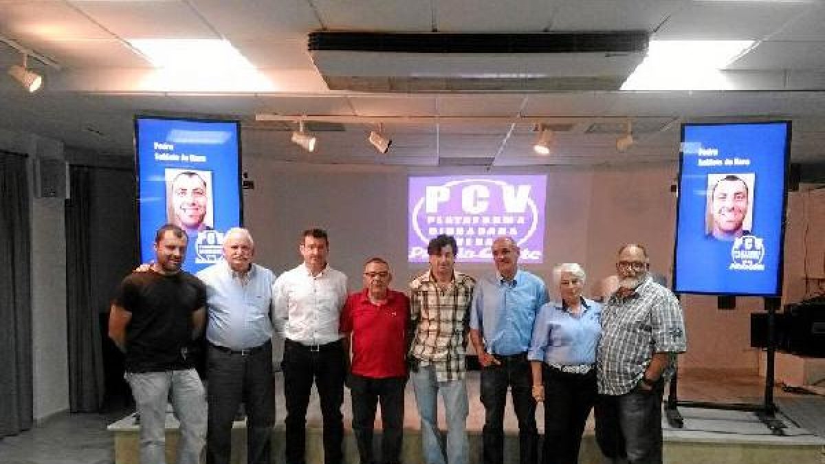 Los miembros de la Plataforma son de distintos orígenes políticos y de nacimiento.