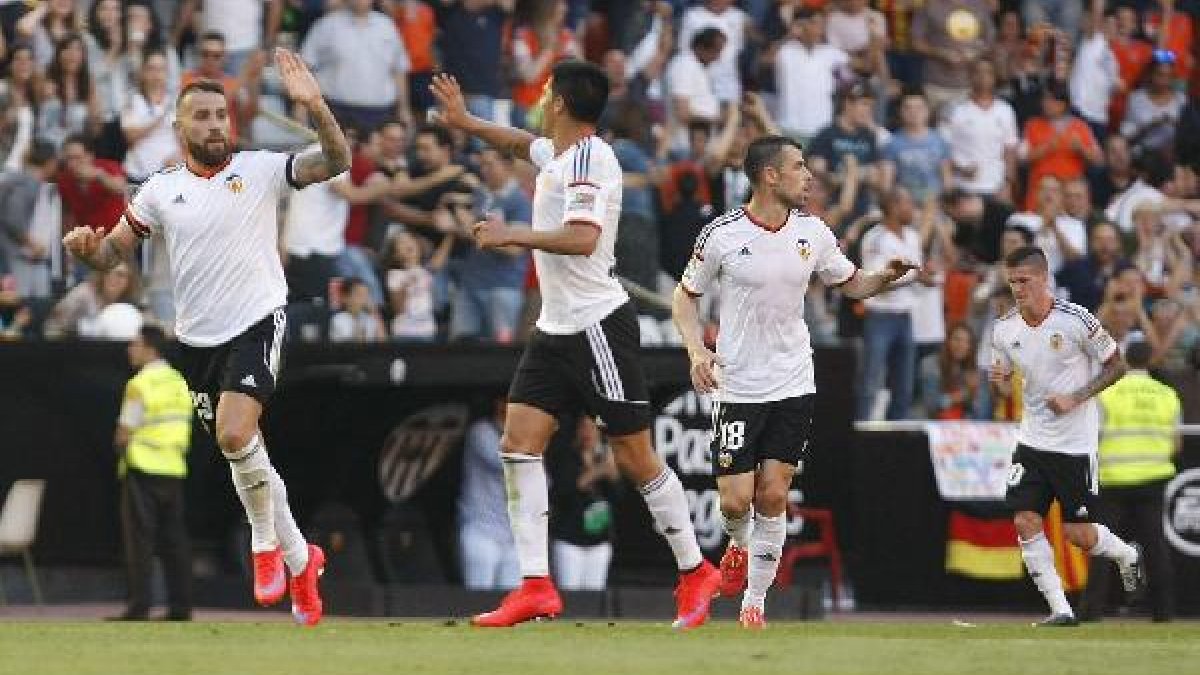 La afición del Valencia se moviliza.