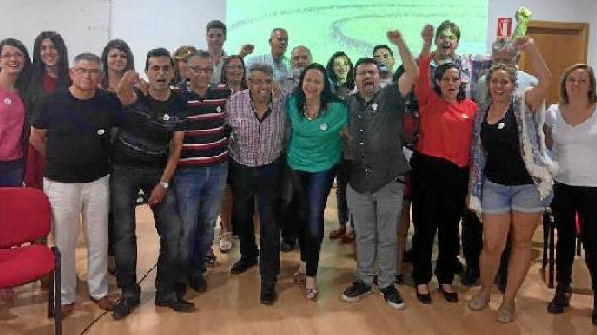 Acto público de IU en La Gangosa.