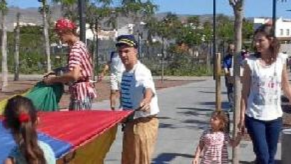 Los piratas desembarcan en el Parque de las Familias.