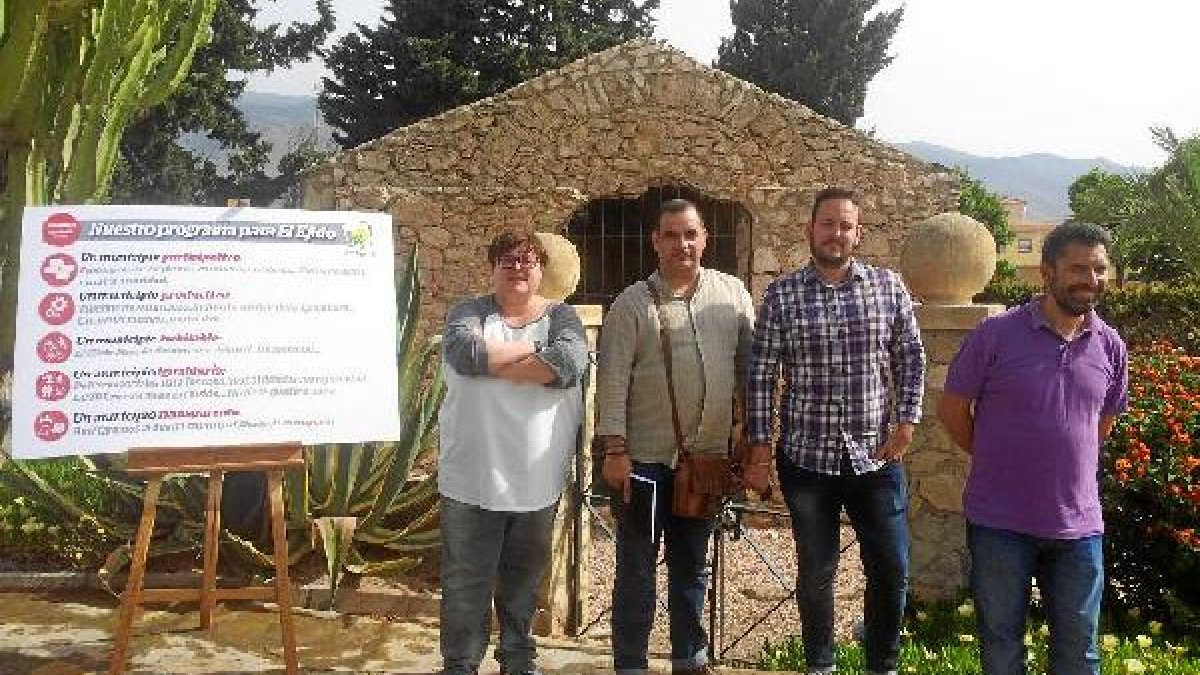 Miembros de IU informan sobre sus propuestas sobre patrimonio.