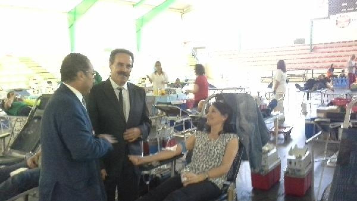 Arif Laarej y Alfredo Valdivia en la VIII Maratón de Donación.