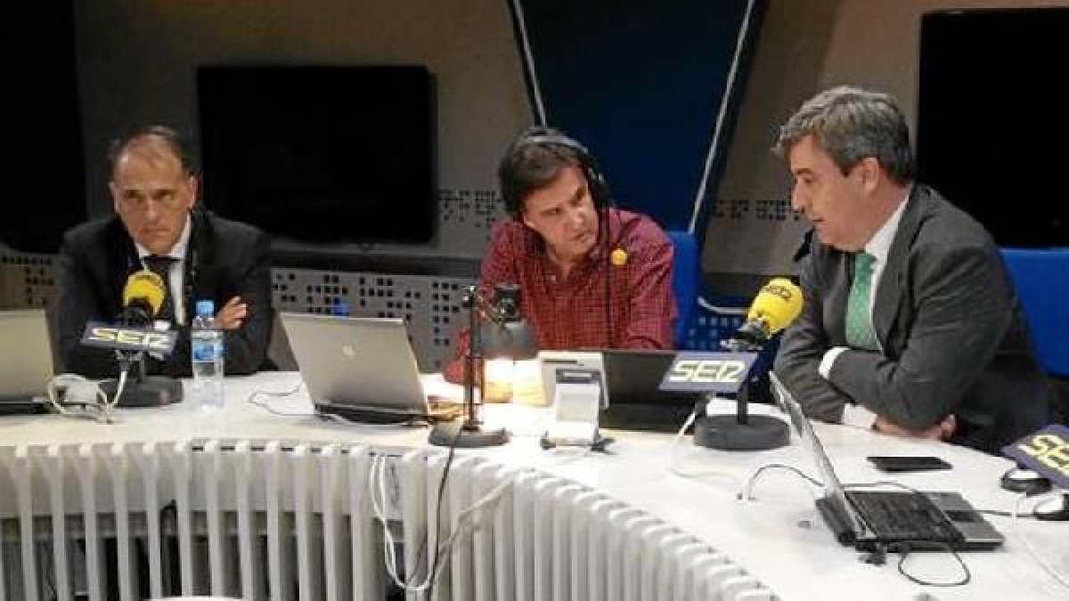 José Ramón de la Morena con Tebas y Cardenal.