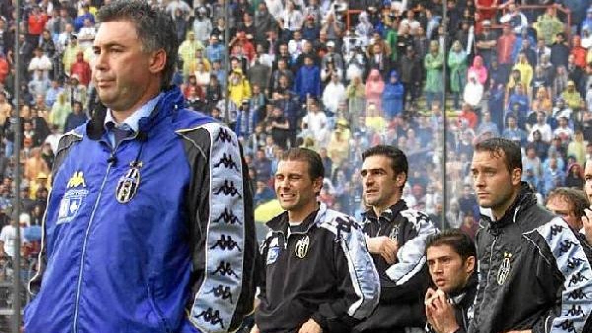 Carlo Ancelotti como entrenador de la Juventud.