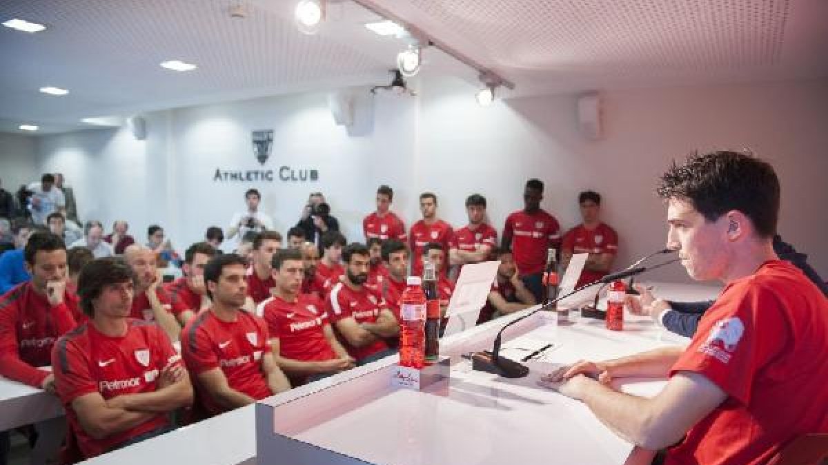 Rueda de prensa de despedida de Andoni Iraola.