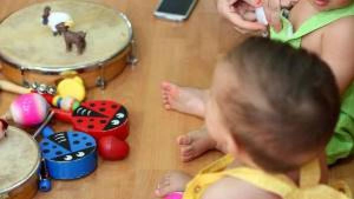 Talleres de Estimulación Musical Temprana en Aula Creativa de Música TAM TAM