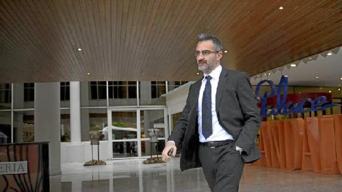 Eduardo maciá tiene una tarea ilusionante con un Betis que regresa a Primera.