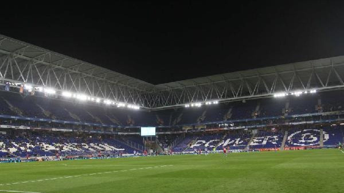 Estadio de Cornella-El Prat.