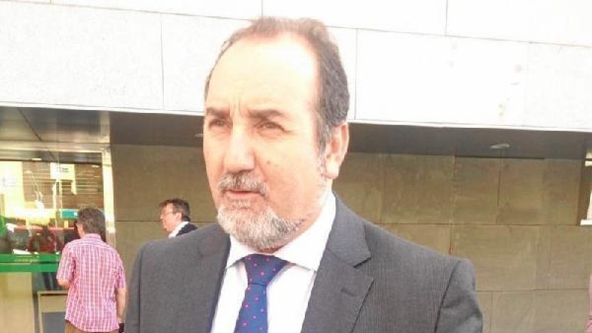 Ortiz  a su salida de los Juzgados de Almería el pasado martes.