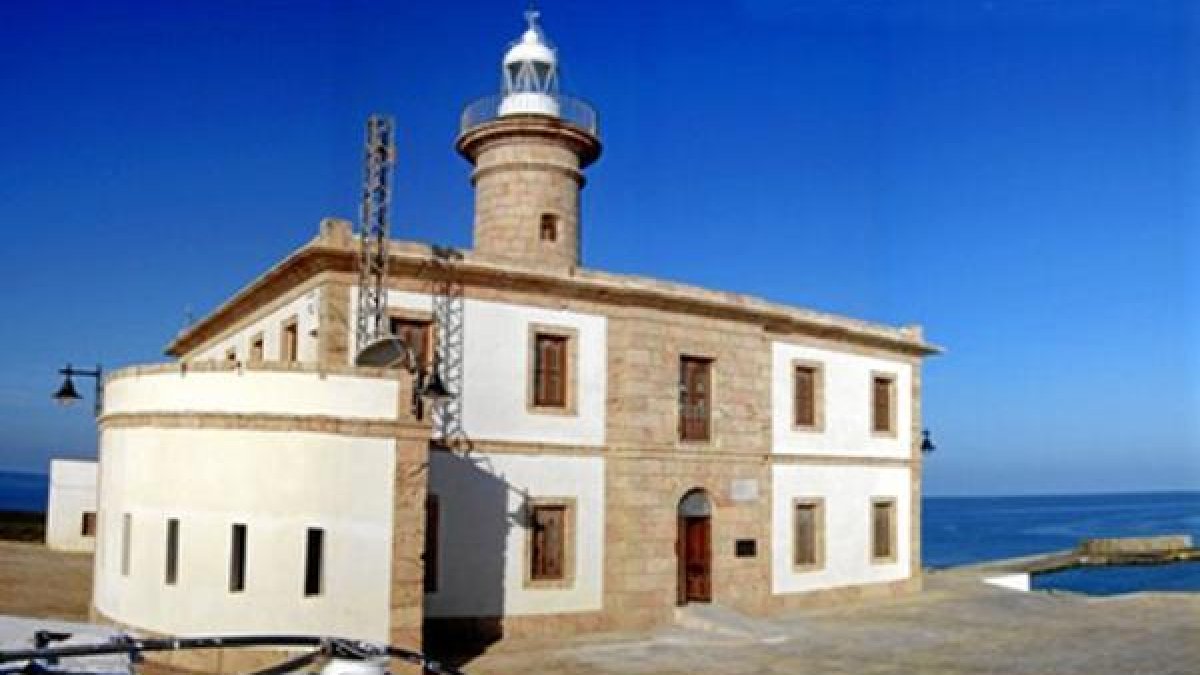 Imagen del faro de la Isla de Alborán.