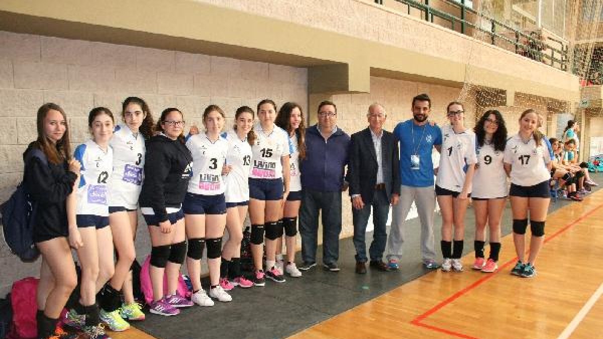 Gran ambiente de voleibol.